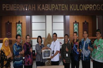 Pemkab Kulon Progo menyusun strategi kepatuhan jaminan ketenagakerjaan