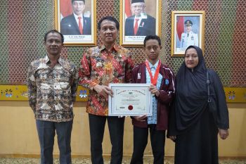 Bikin bangga, Yidha bocah desa asal OKI juara kompetisi matematika tingkat dunia