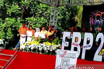 Lomba AKSI Festival Biak Pintar ruang siswa eksplorasi ilmu pengetahuan