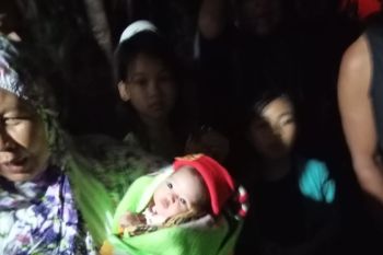 Warga Jelantik Lombok Tengah digegerkan penemuan bayi di pos ronda