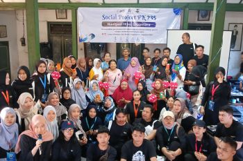 PK-235 LPDP gelar bersih Sungai Winongo dan workshop daur ulang sampah