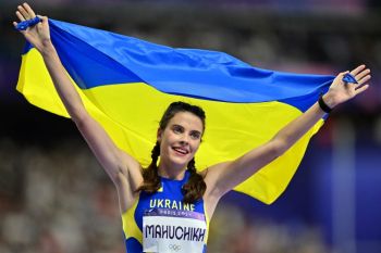 Olimpiade 2024 - Atlet Ukrania Yaroslava Mahuchikh raih medali emas dari lompat tinggi
