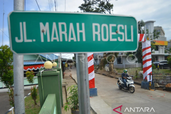 Jalan sastrawan Marah Roesli di Padang