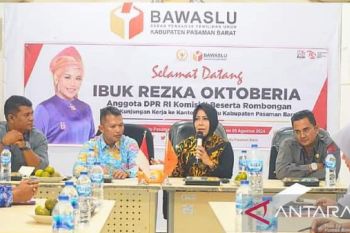 Anggota DPR RI ingin pastikan Bawaslu Pasaman Barat awasi tahapan pilkada