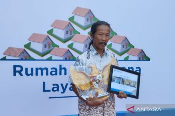 Bupati: Kolaborasi swasta hasilkan ratusan rumah layak huni di  Kudus