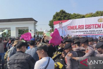 Polda Banten gelar simulasi pengamanan pilkada antisipasi kerawanan TPS