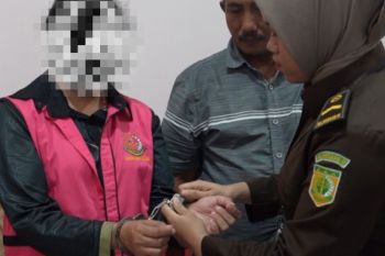 Terkait pungli Rp4,4 miliar, ASN di Kalbar ditahan kejaksaan