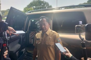Gubernur terpilih dilantik pada 7 Februari 2025