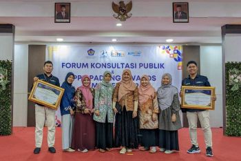 LLDikti Wilayah X raih dua penghargaan di KPPN Padang Awards 2024