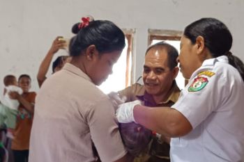 Dinkes SBD perkuat razia imunisasi polio
