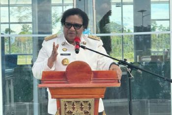 Pj Gubernur Papua Tengah minta pilot rute pedalaman wajib dilindungi
