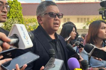 PKS buka opsi meninggalkan Anies, PDI Perjuangan: Kehidupan demokrasi tak sehat