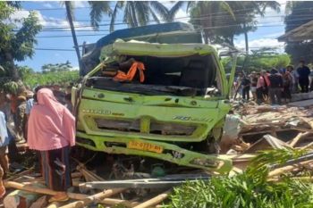 Kecelakaan maut di Lombok Timur renggut dua nyawa dan tiga korban terluka
