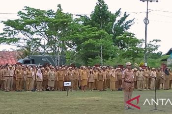 Pemkab Biak minta ASN jaga netralitas selama tahapan Pilkada 2024