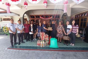 Kemenkumham NTT gelar aksi sosial ke sejumlah panti asuhan di Kupang