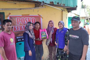 Andalan Sulsel Peduli salurkan bantuan untuk korban kebakaran di Makassar