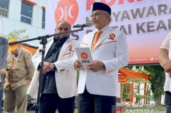Presiden PKS sudah menjalin komunikasi dengan Prabowo Subianto