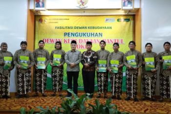 Bantul membina dan bimbing pelaku seni budaya melalui Dewan Kebudayaan