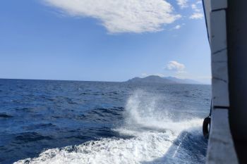 BMKG mengingatkan waspadai gelombang 2,5 meter di perairan NTT