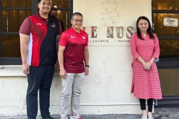 Indonesia's Sports Minister meetsM'sia, S'pore counterparts in Paris