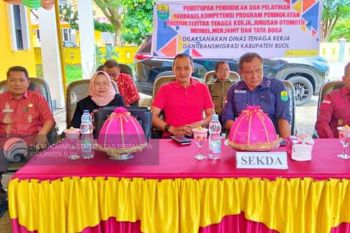 Pemkab-Buol tingkatkan kualitas SDM untuk produktivitas tenaga kerja