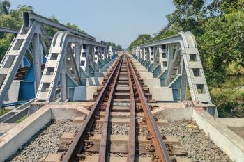 Struktur rel aman, Daop 8 kembali operasikan perjalan kereta api pascagempa