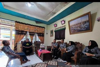 Pegawai Kemenkumham Sumsel rajut silaturahim lawatan ke sesepuh Pengayoman