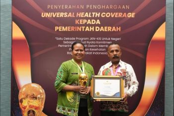 Pemkab Supiori raih UHC lindungi 98 persen warga program JKN