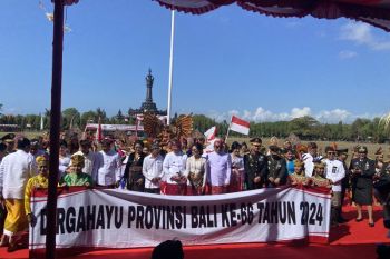 Pembangunan sumber daya manusia jadi sorotan di Hari Jadi Ke-66 Bali