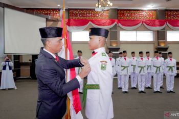 Pemkab kukuhkan 60 anggota Paskibraka Kabupaten Solok tahun 2024