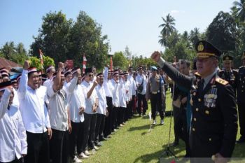 Polda-Sulteng bersama 181 eks napiter upacara HUT ke-79 RI di Poso