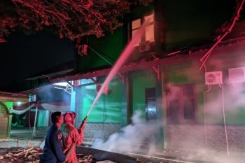 Kantor Kemenag Bandarlampung terbakar