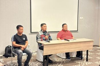 Kadin beri bonus ke penari asal Sultra yang tampil di IKN