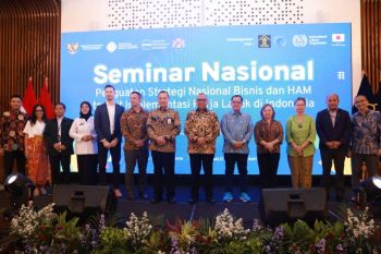 Wamenaker berkomitmen kawal pekerja dapat pelindungan layak