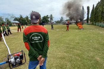 PT SLS sinergi dengan Kelompok Tani Peduli Api cegah dan atasi kebakaran lahan
