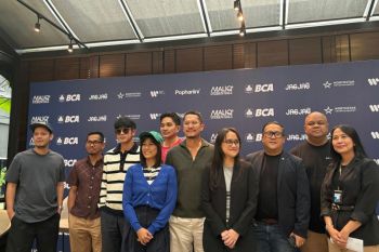 "CMFIL" tur konser Maliq &amp; D'Essentials