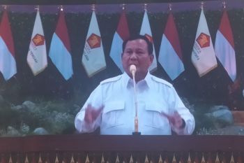 Prabowo mengajak sebagian menteri kabinet Jokowi ke kabinetnya