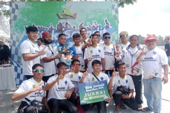 Bekasi juara Siak Serindit Boat Race 2024