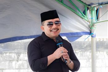 Pemda Banggai salurkan 29 unit mesin ketinting bagi nelayan Nambo