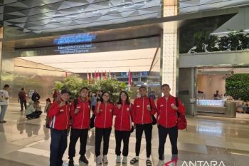 Ketum PP Pesti lepas 4 atlet bersaing di Kejuaraan Dunia Soft Tenis