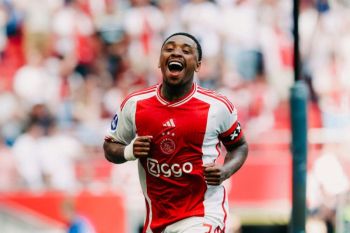 Al-Ittihad datangkan Steven Bergwijn dari Ajax