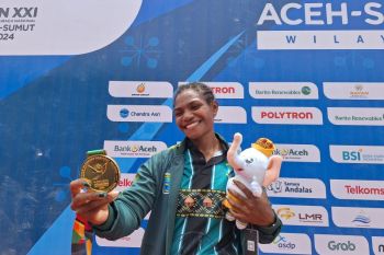Pedayung Stevani catat sejarah di PON 2024