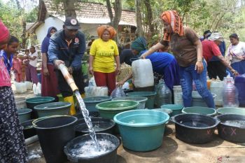 BPBD Situbondo distribusikan air bersih