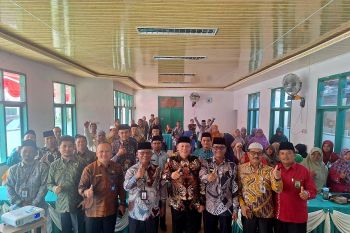 Silaturahmi ke Kantor Kemenag, Yasril Puji Bupati Sabar AS sebagai Pemimpin Punya Komitmen