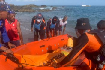 Tim SAR temukan warga  hilang di Pantai Waigete meninggal