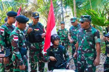 Danrem 161/WS cek sejumlah patok batas negara di perbatasan RI-RDTL