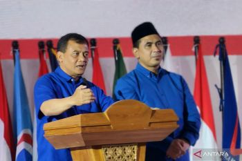 Survei: Kedekatan dengan Joko Widodo dan Prabowo dorong elektabilitas Luthfi-Yasin
