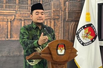 KPU mengecek 107 bakal calon kepala daerah yang belum melengkapi LHKPN