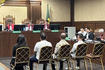 Manajer Keuangan PT RBT akui kirim puluhan jutake Harvey Moeis
