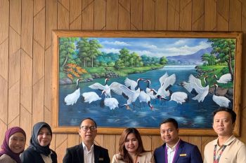 Peringati hari pelanggan nasional, Telkom Lampung kunjungi Hotel Grand Mercure